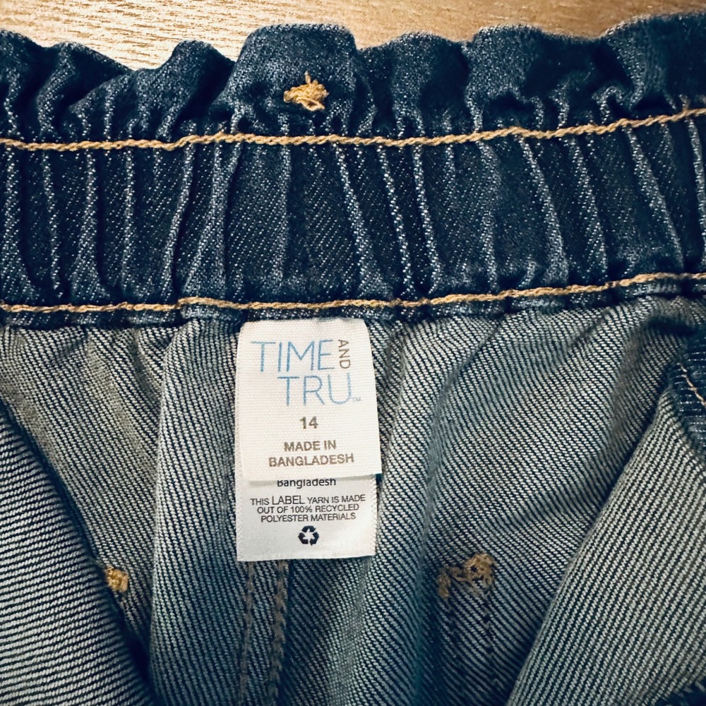Time and Tru Women's Blue Denim Elastic Waist Wide Leg‎ Crop Jeans Size 14 - Picture 8 of 9